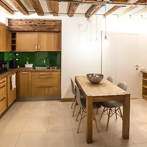The Carpenter's House - Smart Collection Venezia